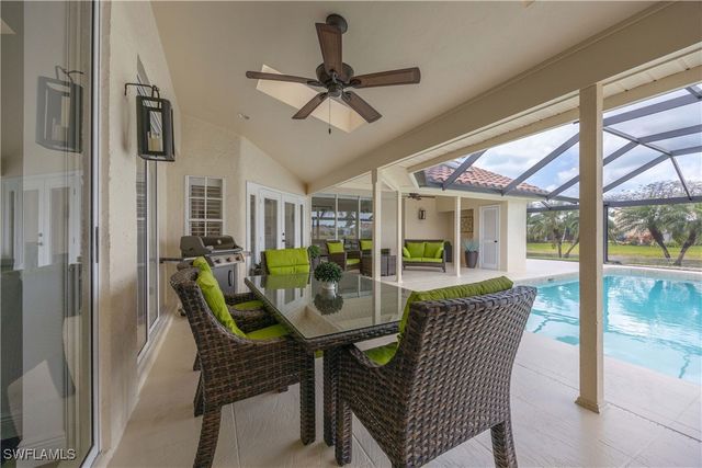 28801 Regis CT, Bonita Springs, FL 34134