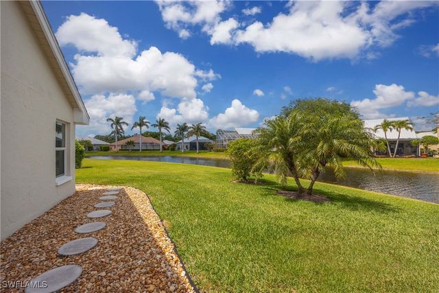 28801 Regis CT, Bonita Springs, FL 34134