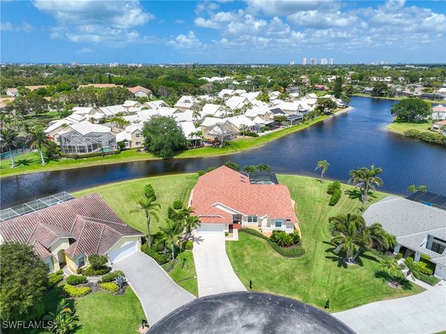 28801 Regis CT, Bonita Springs, FL 34134