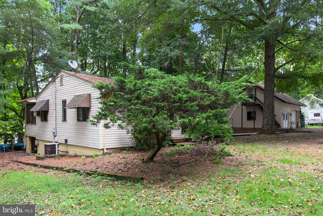141 POLAND ST, Montross, VA 22520