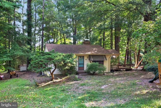 141 POLAND ST, Montross, VA 22520