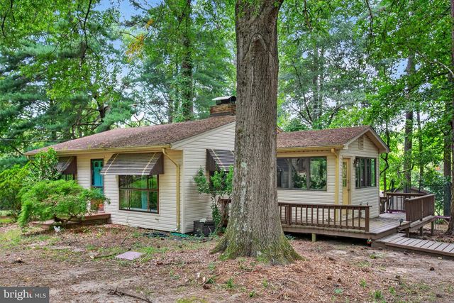 141 POLAND ST, Montross, VA 22520