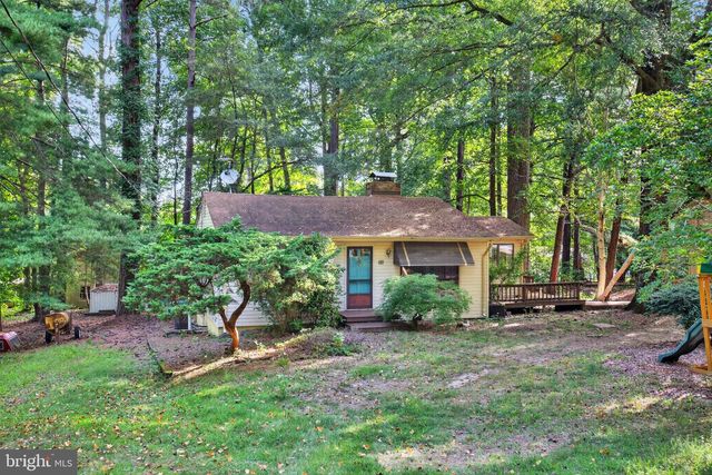 141 POLAND ST, Montross, VA 22520