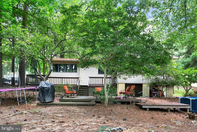 141 POLAND ST, Montross, VA 22520