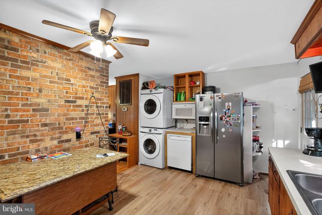 141 POLAND ST, Montross, VA 22520