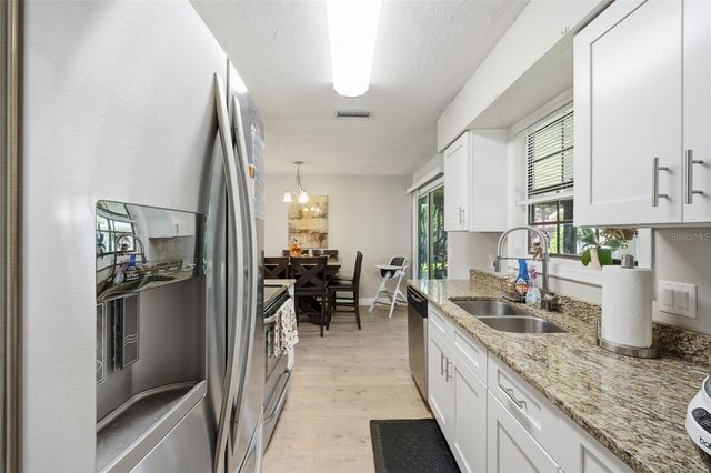 3021 NE 35TH PLACE, Ocala, FL 34479