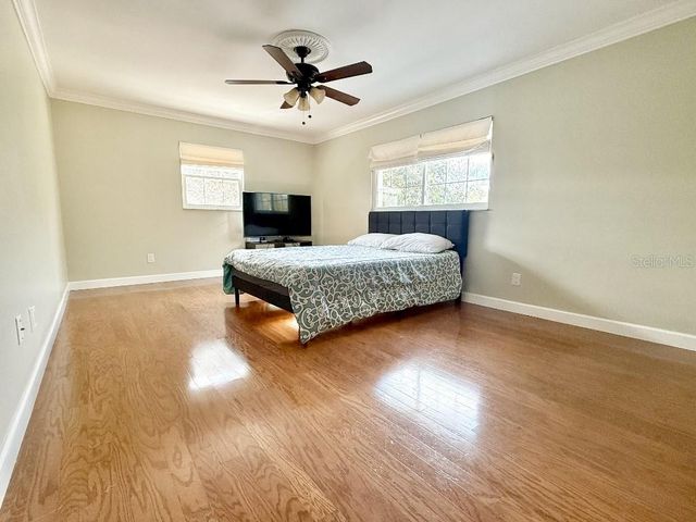 2563 KNOTTY PINE WAY, Clearwater, FL 33761