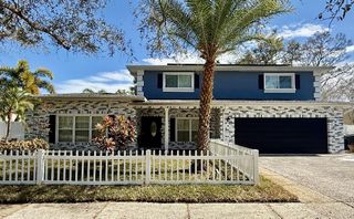 2563 KNOTTY PINE WAY, Clearwater, FL 33761