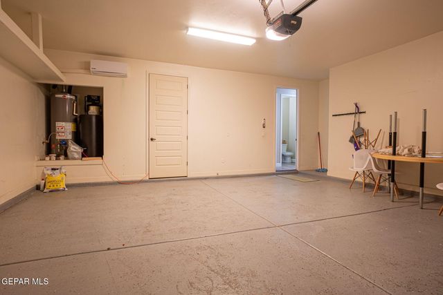 12277 CLIFTON HILL Road, Horizon City, TX 79928