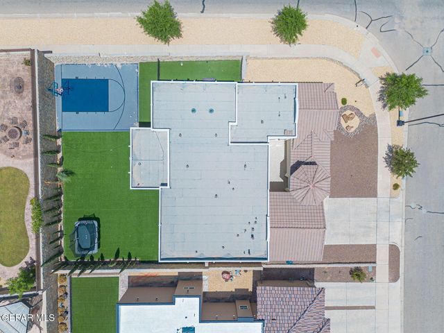 12277 CLIFTON HILL Road, Horizon City, TX 79928
