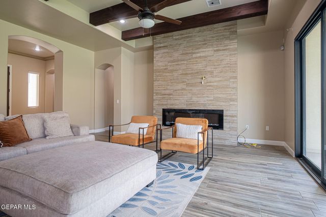 12277 CLIFTON HILL Road, Horizon City, TX 79928