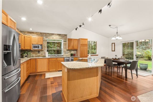 959 SE Spencer Avenue, Port Orchard, WA 98367