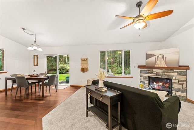 959 SE Spencer Avenue, Port Orchard, WA 98367