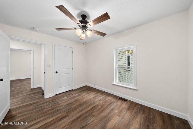 4540 S York Highway 4540 Hwy, Jamestown, TN 38556