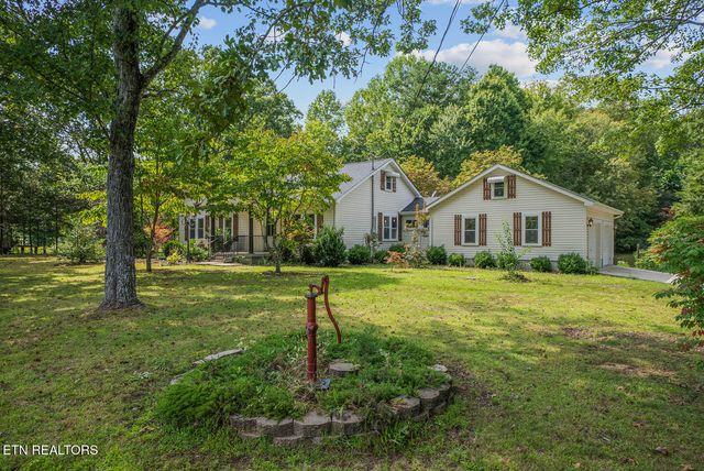 4540 S York Highway 4540 Hwy, Jamestown, TN 38556