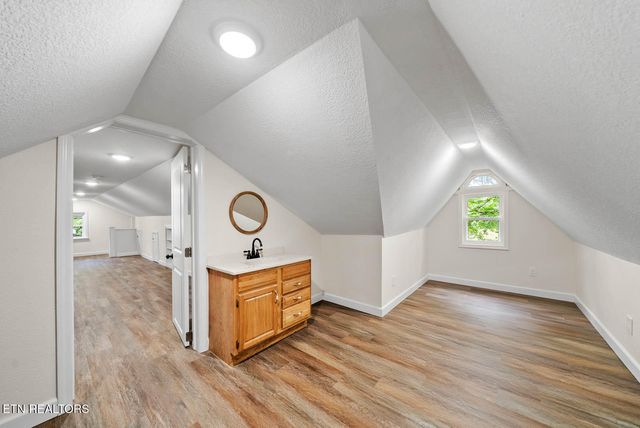 4540 S York Highway 4540 Hwy, Jamestown, TN 38556