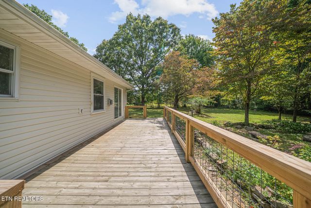 4540 S York Highway 4540 Hwy, Jamestown, TN 38556