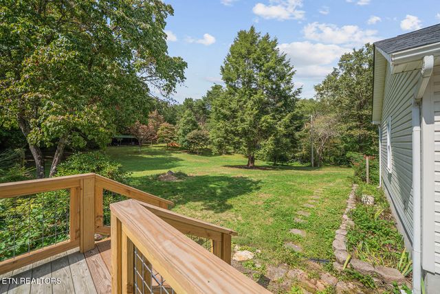 4540 S York Highway 4540 Hwy, Jamestown, TN 38556