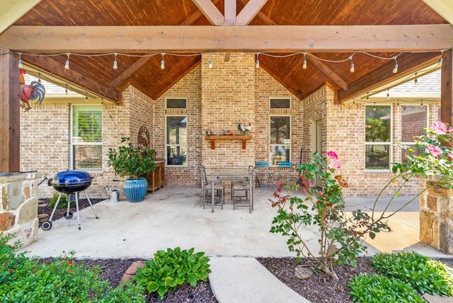 3405 Lakeway Drive, Weatherford, TX 76087