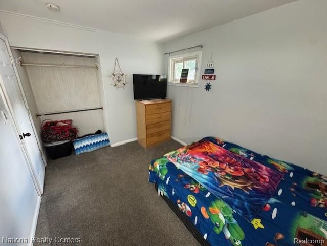 22848 N Brookside Drive, Dearborn Heights, MI 48125