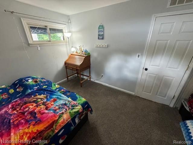 22848 N Brookside Drive, Dearborn Heights, MI 48125