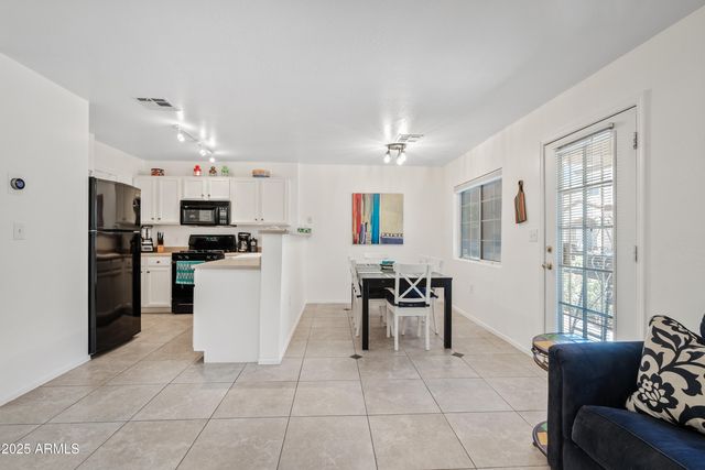 125 S 56TH Street 153, Mesa, AZ 85206