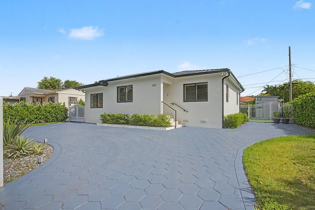 6511 SW 18th Street, West Miami, FL 33155
