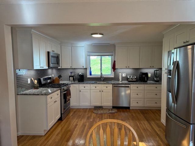 2 Stonehedge Circle, Billerica, MA 01821