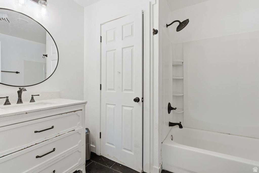 Image 15 of property listing at 919 E 300 S, Provo, UT 84606