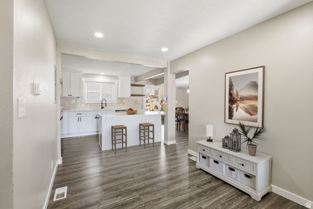 Image 4 of property listing at 919 E 300 S, Provo, UT 84606