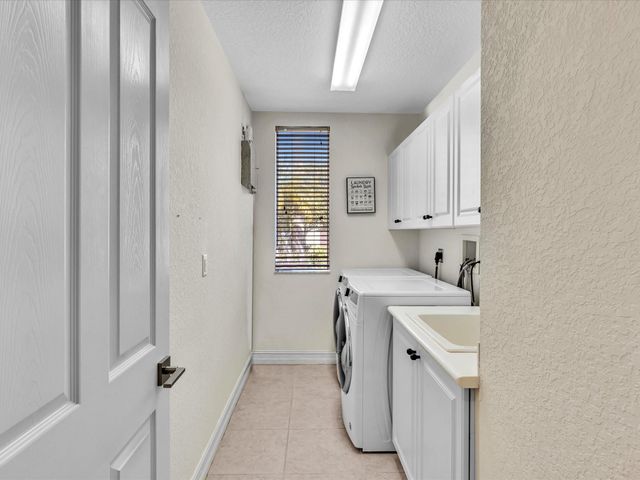 7839 NW 112th Way, Parkland, FL 33076