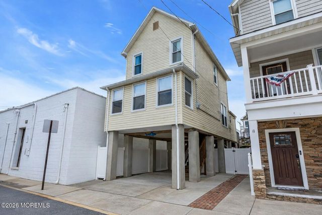 6 Beach Street, Sea Bright, NJ 07760