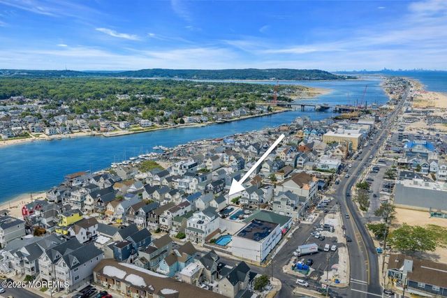 6 Beach Street, Sea Bright, NJ 07760