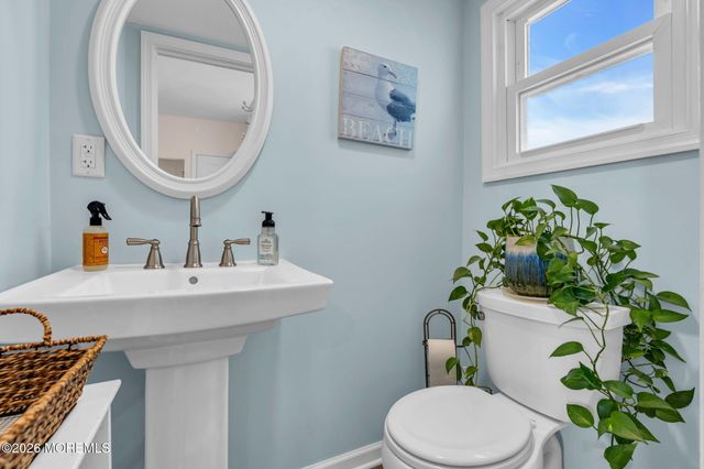 6 Beach Street, Sea Bright, NJ 07760