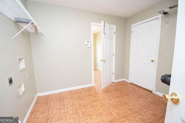 1672 Dolly Nixon Road, Senoia, GA 30276