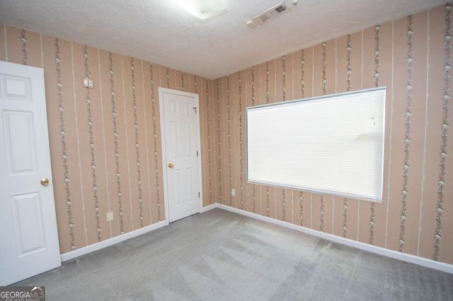 1672 Dolly Nixon Road, Senoia, GA 30276