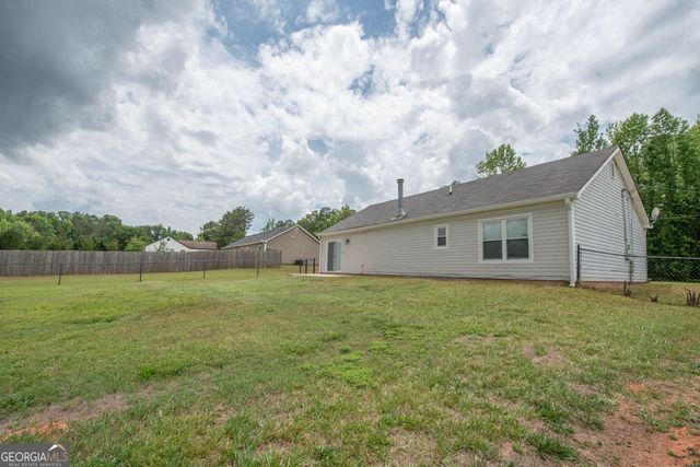 1672 Dolly Nixon Road, Senoia, GA 30276