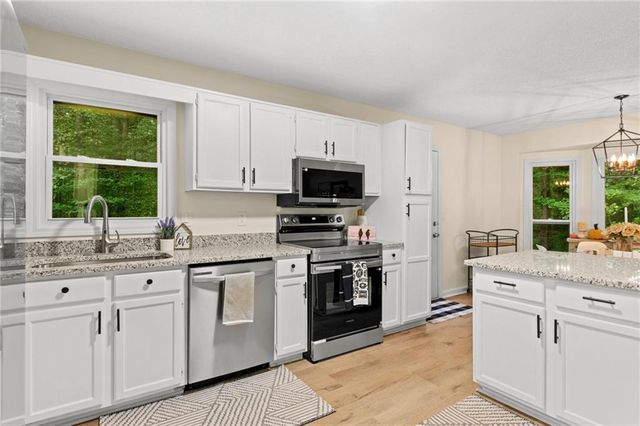 4585 Muirwood Circle, Powder Springs, GA 30127