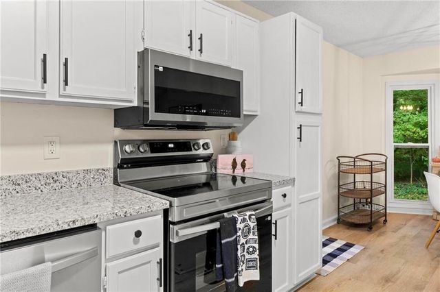 4585 Muirwood Circle, Powder Springs, GA 30127