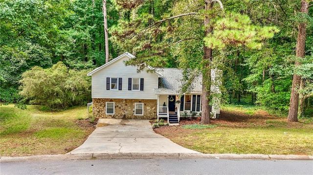 4585 Muirwood Circle, Powder Springs, GA 30127