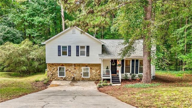 4585 Muirwood Circle, Powder Springs, GA 30127