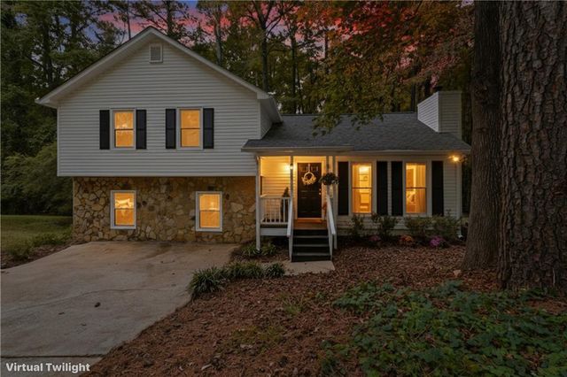 4585 Muirwood Circle, Powder Springs, GA 30127