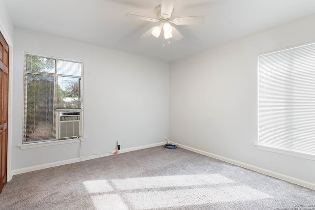 463 CHERRY RIDGE DR, San Antonio, TX 78213