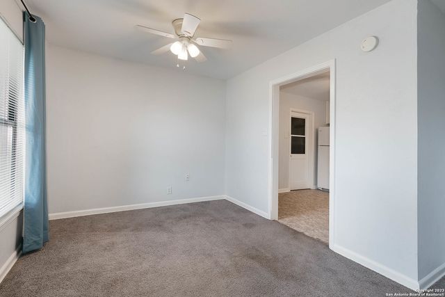 463 CHERRY RIDGE DR, San Antonio, TX 78213