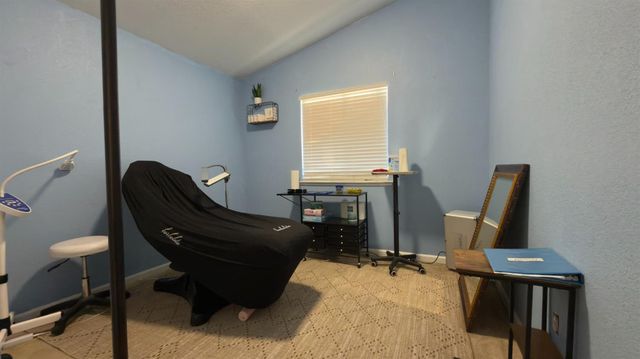 781 Hackett Rd, Ceres, CA 95307