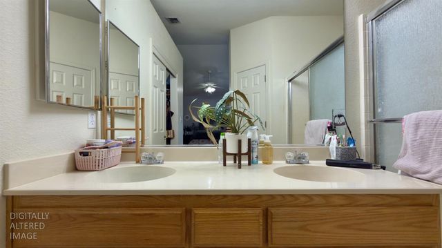 781 Hackett Rd, Ceres, CA 95307