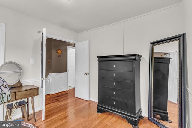 523 SUGARLAND RUN DR, Sterling, VA 20164