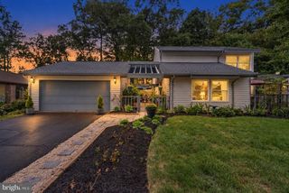 523 SUGARLAND RUN DR, Sterling, VA 20164