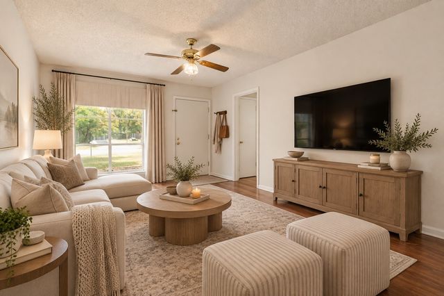 511 N Cherry Street, Aubrey, TX 76227