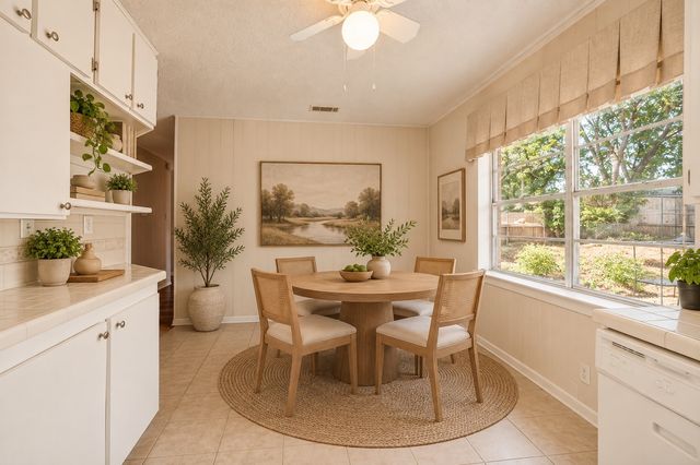 511 N Cherry Street, Aubrey, TX 76227